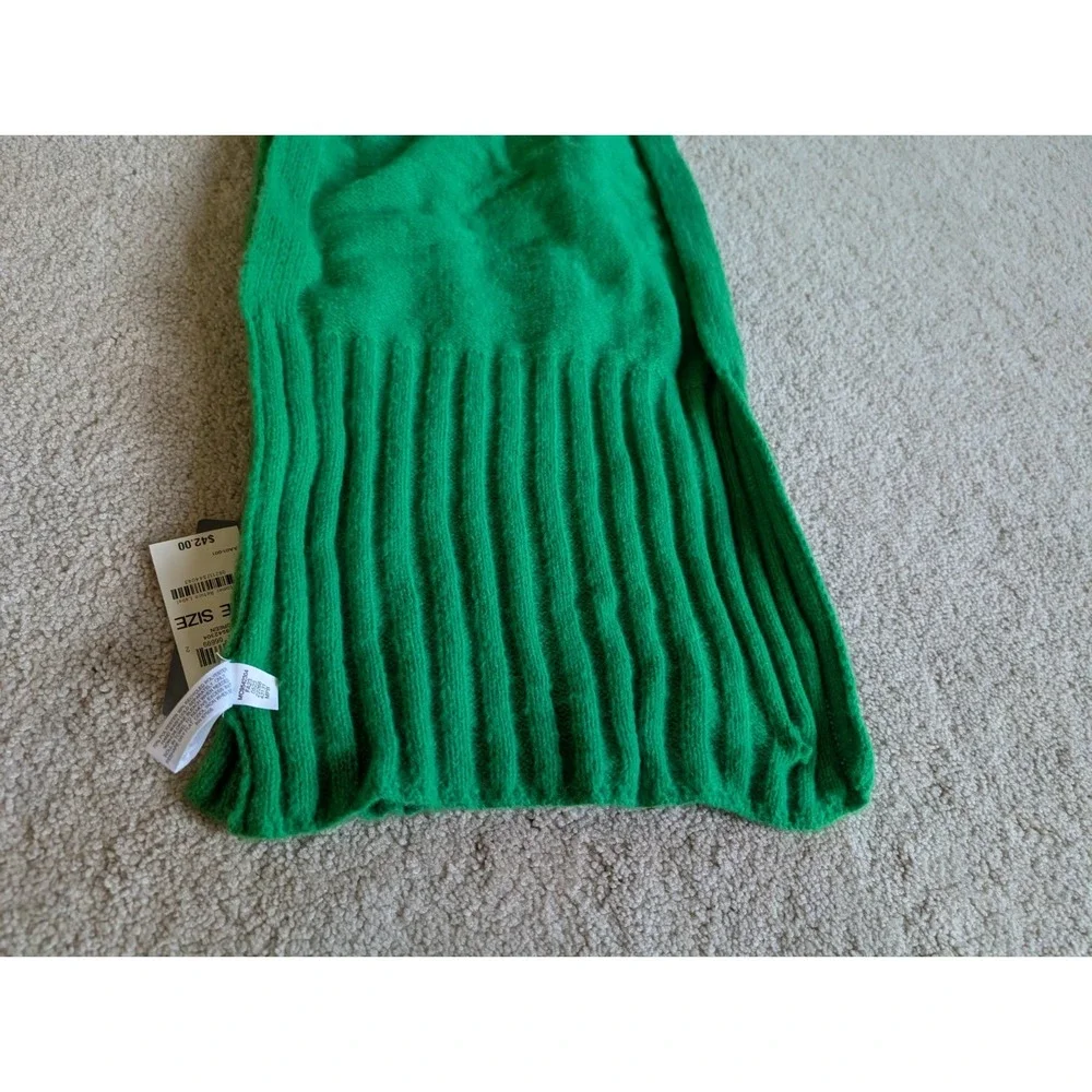 On 34th Green Winter Scarf NWT MC9542304 Women One Size Ribbed Knit